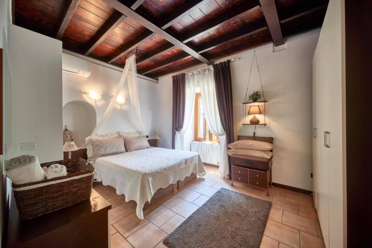 Porto Valentino 2 Apartment ซีร์มิโอเน ภายนอก รูปภาพ