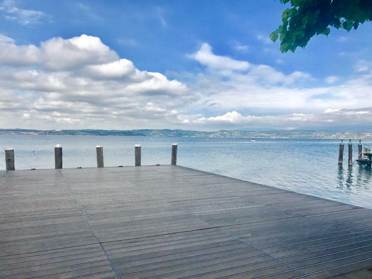 Porto Valentino 2 Apartment ซีร์มิโอเน ภายนอก รูปภาพ